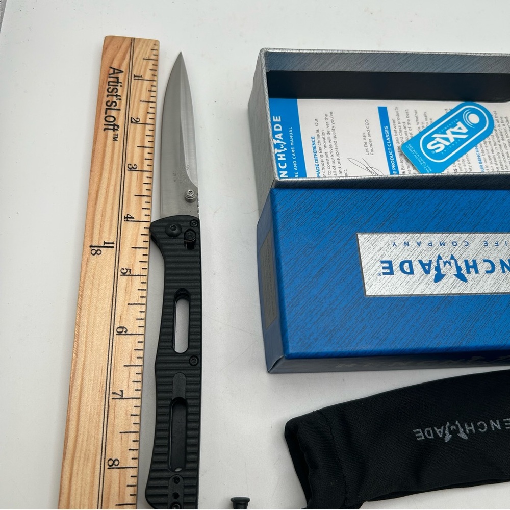 Benchmade Fact 417 Skeletonized Handle Axis Lock  S30V NEW IN BOX Discontinued - Picture 2 of 3